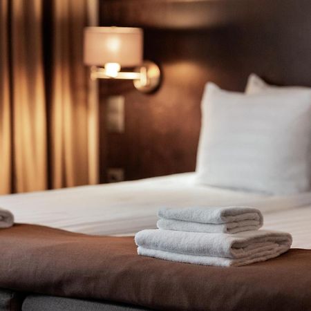 Adoryal Hotell Talin Exterior foto