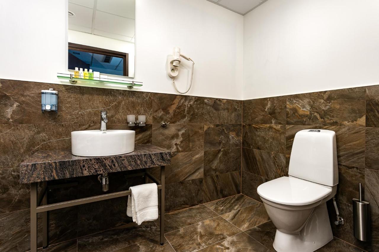 Adoryal Hotell Talin Exterior foto